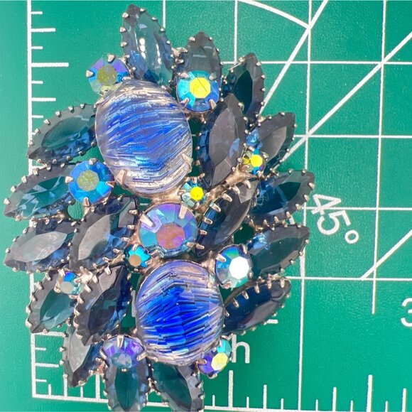 Vintage Givre Brooch Pin Blue AB Navette Art Glass Open Backs Rhinestones READ - Picture 11 of 11